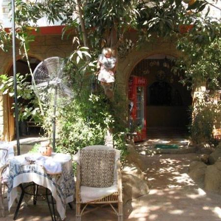 Ramsess Hostel Luxor Buitenkant foto
