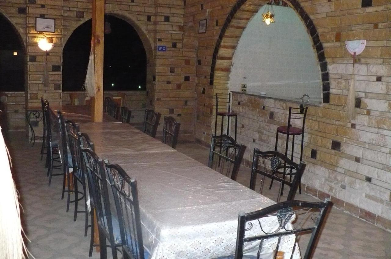 Ramsess Hostel Luxor Buitenkant foto