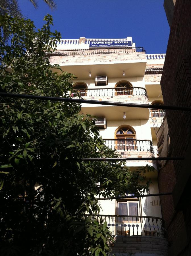 Ramsess Hostel Luxor Buitenkant foto